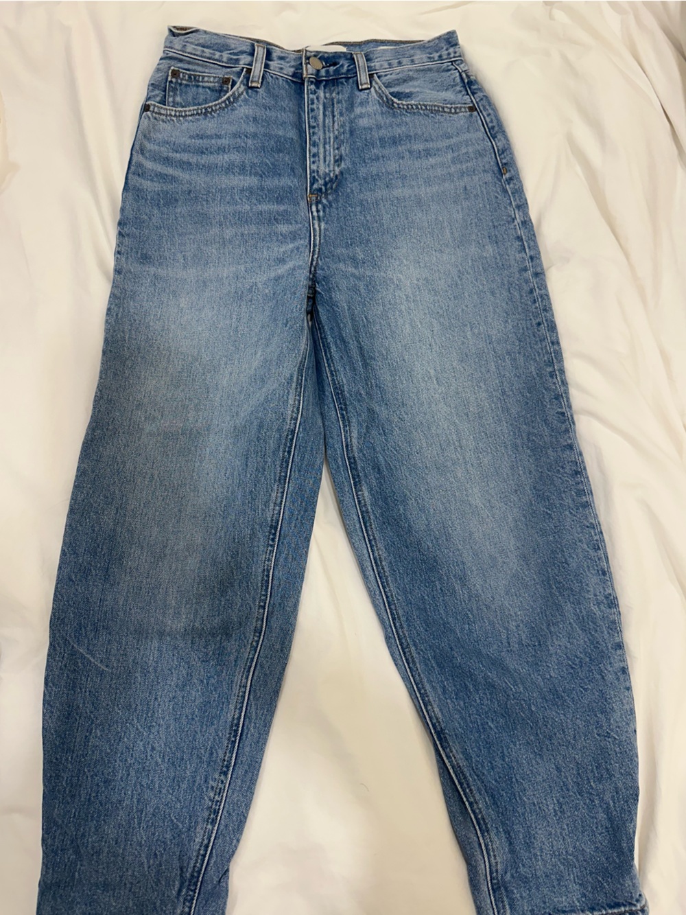 Aritzia Denim Forum Women's Medium Blue Gia High Rise Barrel Jeans
